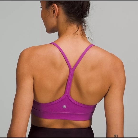 LULULEMON
Flow Y Nulu Bra - Picture 2 of 7